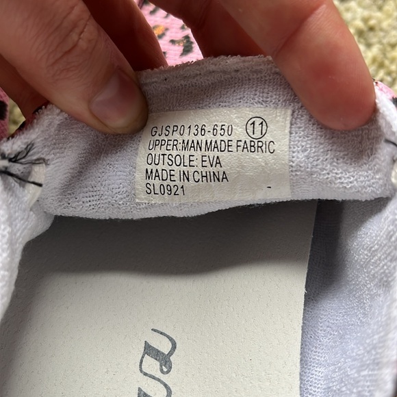 Pink, orange sparkle leopard print Gypsy jazz. hey dude style slip on women’s 11 - Picture 4 of 4